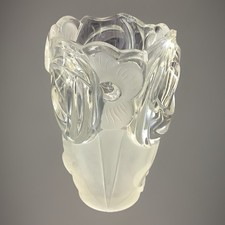 Vase Art Deco Verre Transparent Et Givré Motif Fleurs