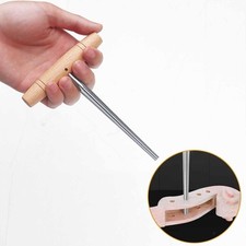 Alésoir pour chevilles de