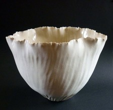 Grand vase en porcelaine émaillée signé Marie Laure Guerrier - 2004