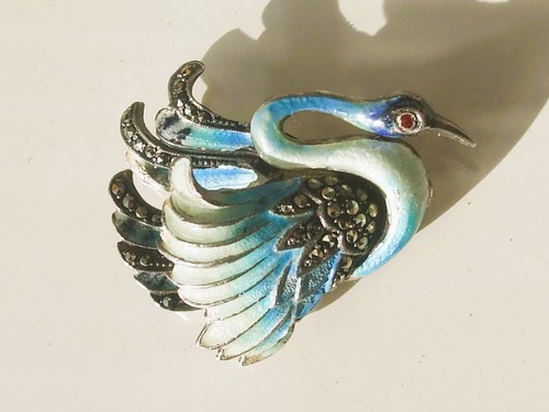 Belle broche oiseau - broche,