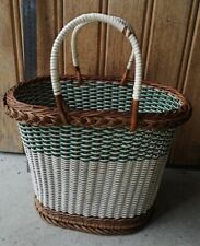 AR2- Ancien panier osier et SCOUBIDOU vert et blanc Vintage années 60