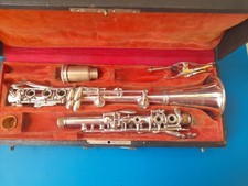 Clarinette en métal H