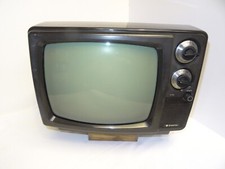 Sanyo Vintage Portable 11" Black/White Television model 21T66 Works
