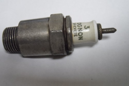 Ancienne bougie allumage 3 - bougie,