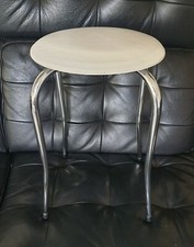 ancien tabouret vintage