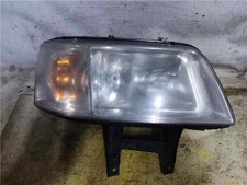 7H1941016N phare droit