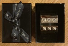 VICTORIA’S SECRET WIDE GOLD