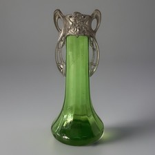 Art Nouveau Vase Vert Monture