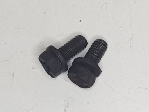 Vis échappement de moteur - 2,