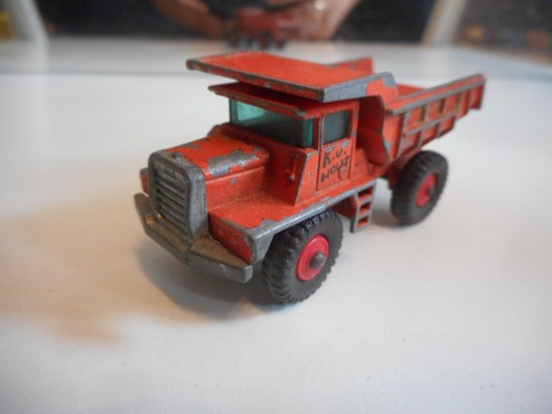 Camion benne matchbox - camion-benne,