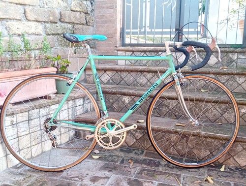 Vélo course vintage - vélo, blanc