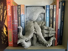 Book Nook Kraken Tentaculaire – Décoration Bibliothèque 3D (21 cm)