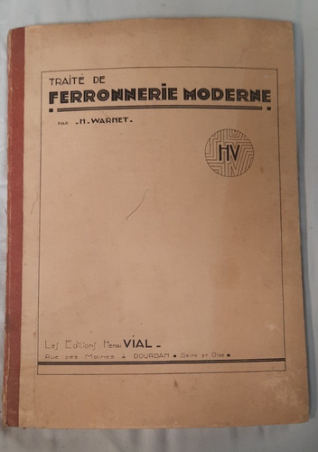 Lot 557 traité de - 557,