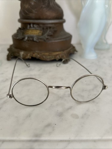 Anciennes lunettes rondes - anciennes, fin