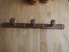 Ancien porte manteau mural