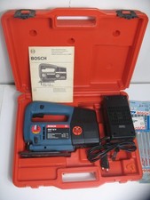 Scie sauteuse Bosch GST 12v +