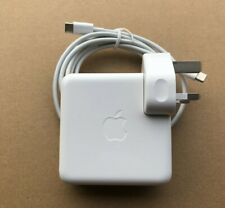 Genuine Apple 61W USB-C Macbook Pro & Air Power Adapter Charger With Cable A1947