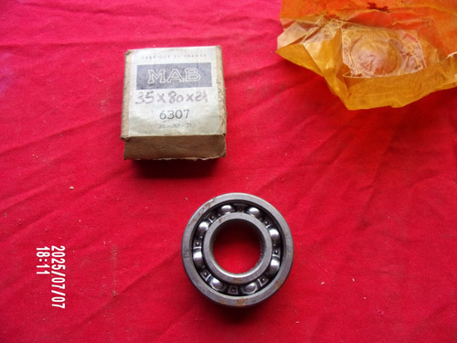 Roulement skf x 21 - x,