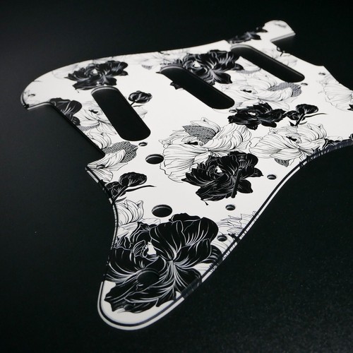 Pickguard fender strat - pickguard,