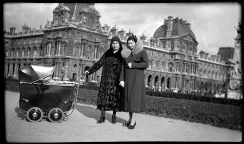 Femmes landau jardin - , des