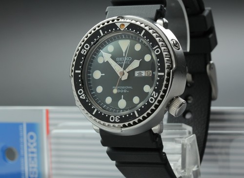 Vintage 1980 seiko - vintage,