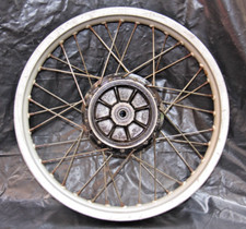ROUE ARRIERE 18' 10V-25311-00-98 10V253110098 YAMAHA 125DTLC TYPE 10V 1983