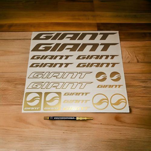 Lot stickers autocollant - 18,