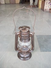 Lampe À Kérosène/ Lanterne