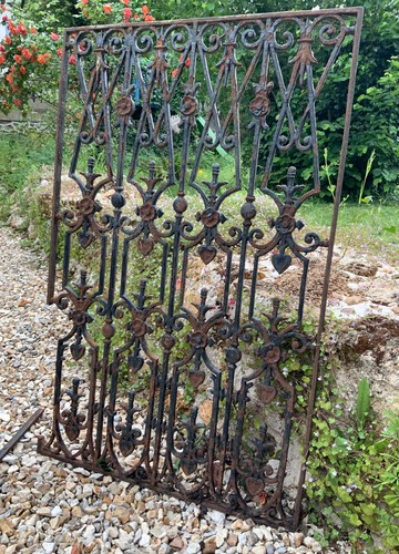 Ancienne grille - cm,