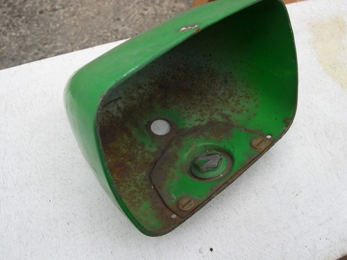 Cuvelage phare 2 cv - 1,