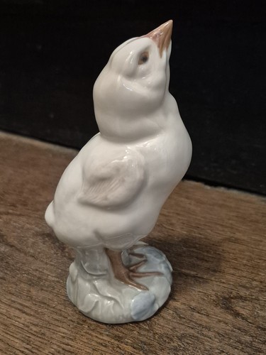 Poussin ancien porcelaine - ancien,