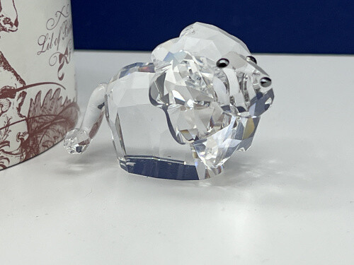 Swarovski figurine 887731 lion - swarovski,