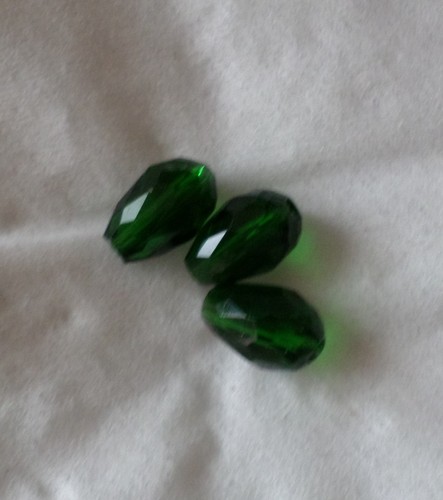 Perles verre goutte - goutte, a