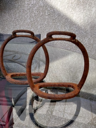 Paire etriers anciens fer - paire,