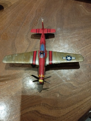 Maquette avion monté p51d - monté,