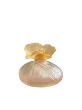 Flacon de parfum ancien en