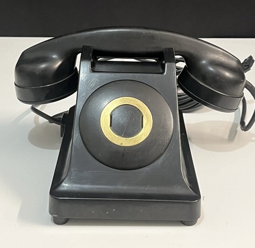 Téléphone vintage années - , 50