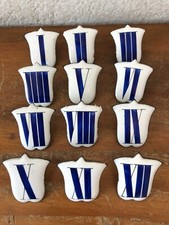 12 beaux chiffres Plaques