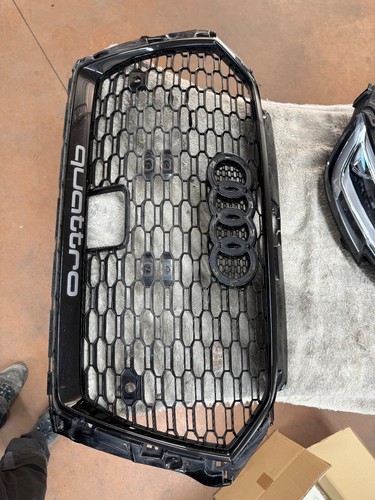 Calandre audi rs3 2020 - audi, origine