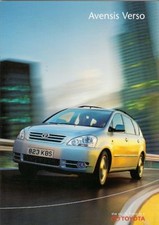 Toyota Avensis Verso 2001-2003 UK Market Sales Brochure 2.0 VVT-i, D-4D GS & GLS