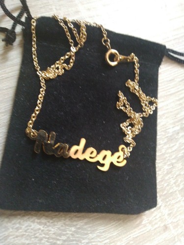 Collier ras coup - ras, le