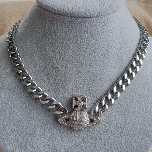 Collier ras cou vivienne - ras,