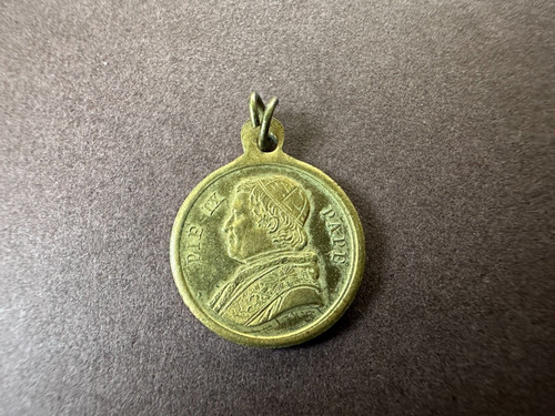 Petite médaille laiton - petite,