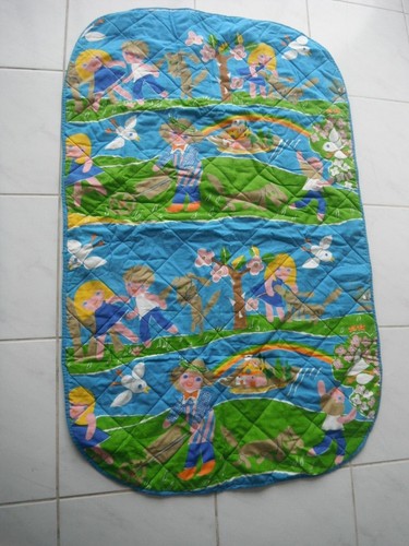Dessus lit bebe - ,