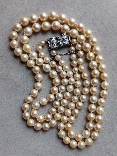 Collier double rangs - , en