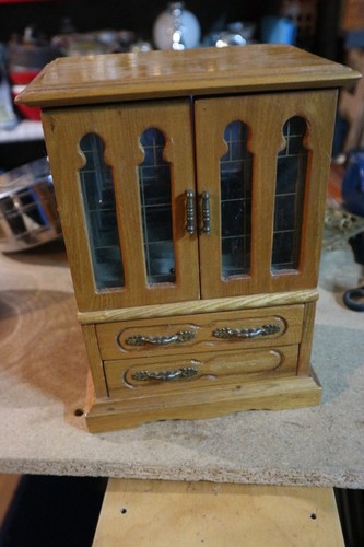 Petite armoire vitrine - armoire,