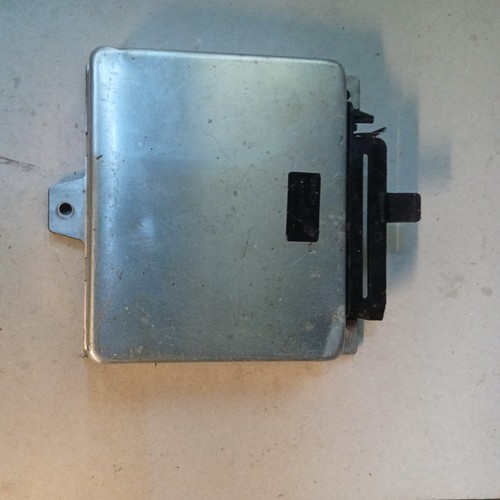 Calculateur moteur ecu peugeot - calculateur,