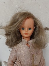 Poupée Cathie Bella yeux