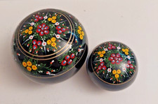 Deux Petites Boîtes Gigogne