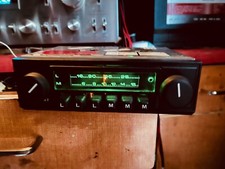 Autoradio vintage Ford 70&80s.